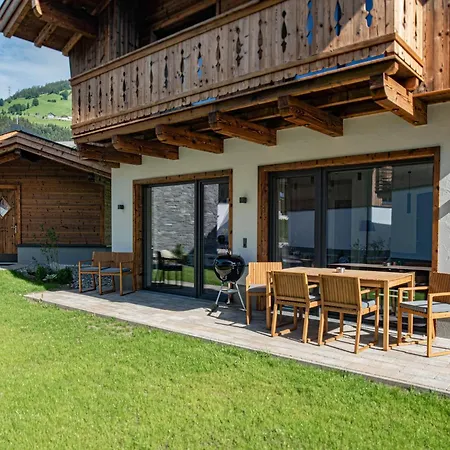 The Village Chalet Stone House Wald im Pinzgau Exterior photo