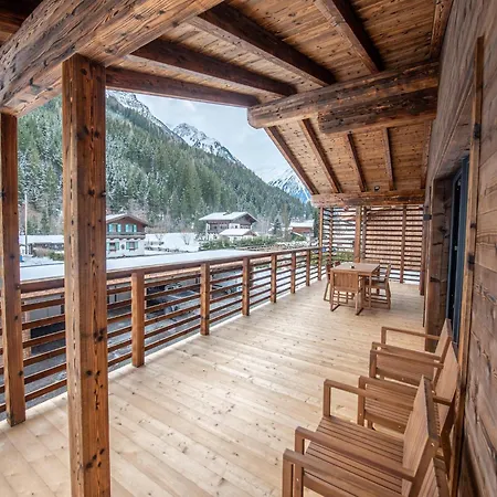 The Village Chalet Stone House Wald im Pinzgau Exterior photo