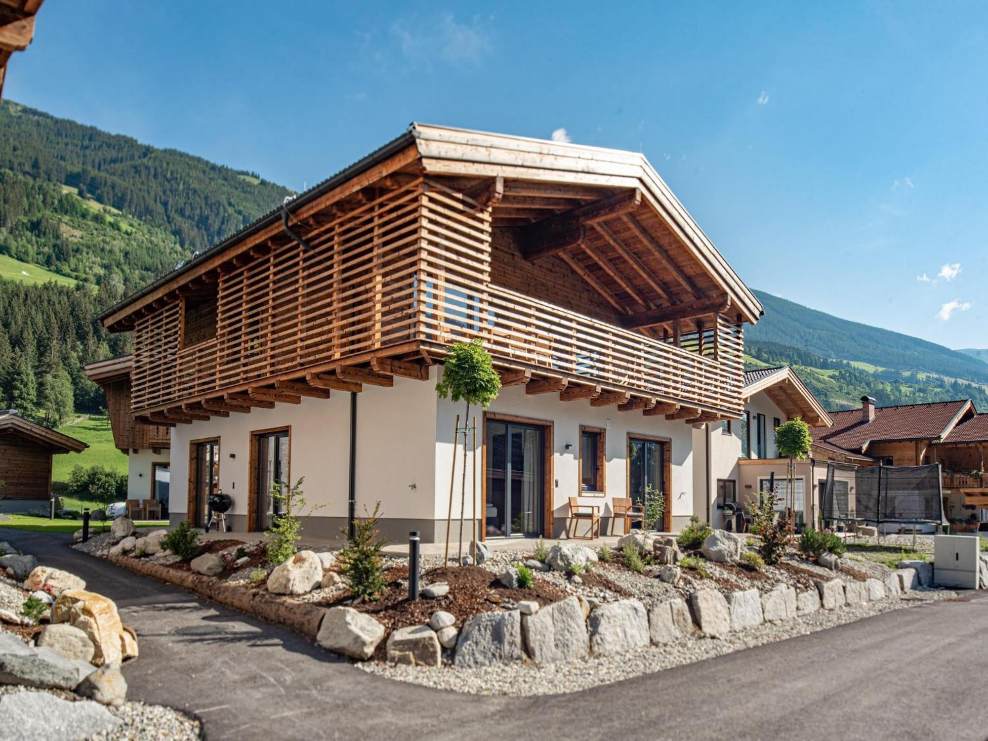 The Village Stone House Holiday home Wald im Pinzgau